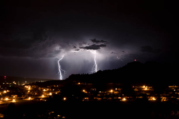 istock View of a thunderstorm beating in the evening 1189164331