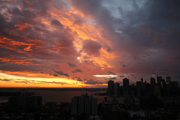 istock View of the city under a dark sky 1189164392