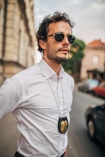 istock Detective on the street 1189183774