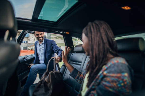 istock Young people going on a business travel 1189184792
