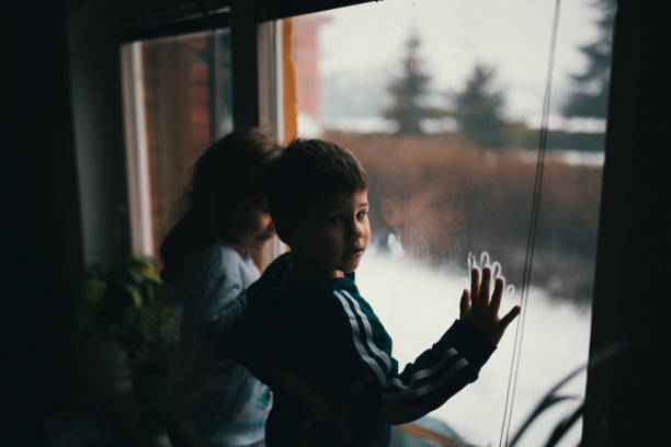 istock Children are curious 1189198046