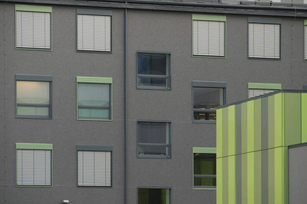 istock Wall of office building with windows. Modern exterior. 1189205202