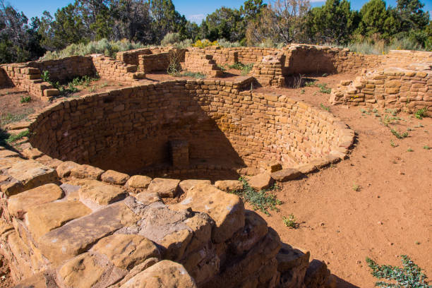 istock Mesa Verde National Park - Pipe Shrine Kiva Horizontal 1189215866