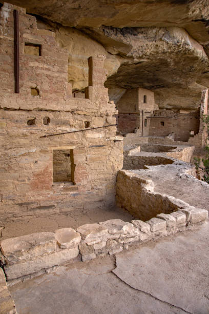 istock Mesa Verde National Park - Balcony House Vertical Two Kivas 1189215977