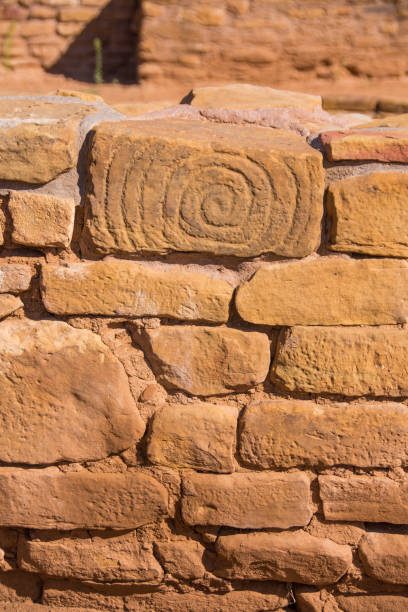 istock Mesa Verde National Park - Pipe Shrine Petroglyph on Wall 1189216891