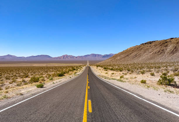 istock Hells Gate. Highway road in Death Valley national park. USA 1189239904