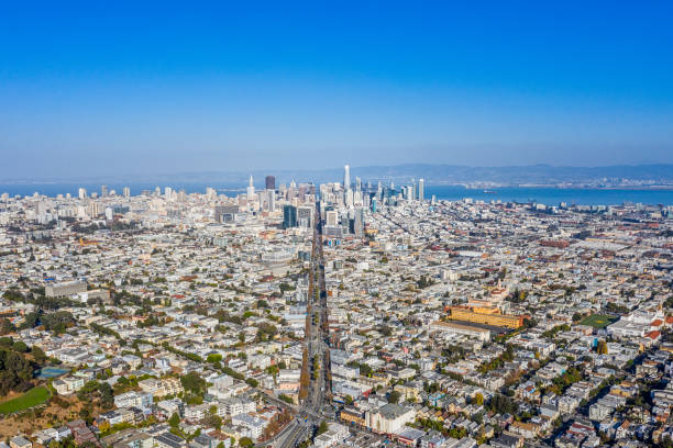 istock Majestic Aerial View San Francisco Skyline 1189241567