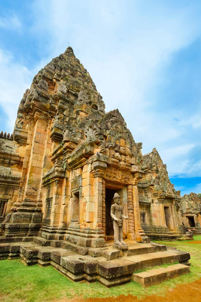 istock The Khmer temple Prasat Hin Phanom Rung (Phanom Rung Stone Castle) 1189241649