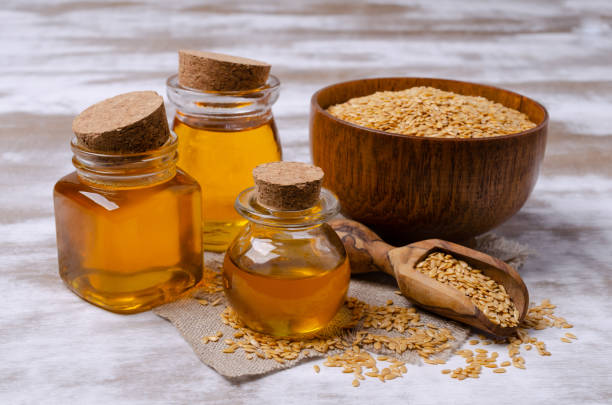istock Unrefined linseed oil 1189260971