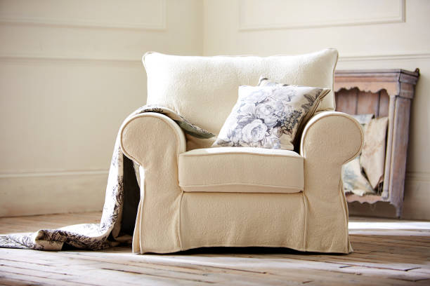 istock Lounge armchair with pillows 1189292732