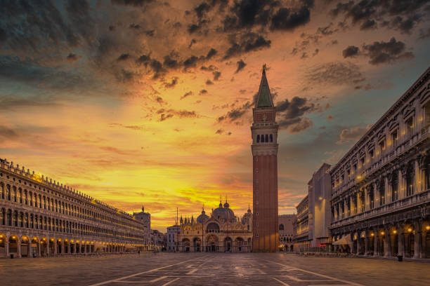 istock Scenic view of Piazza San Marco with dramatic colorful sky 1189300958
