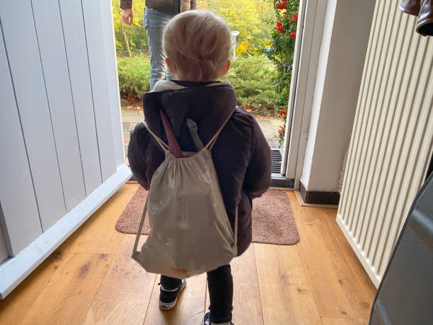 istock Toddler leaving hiome 1189311017