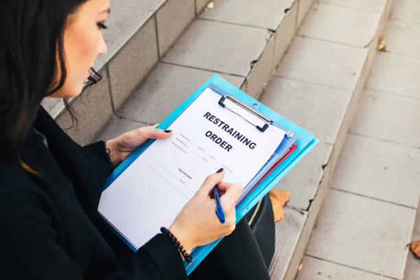 istock Restraining Order stock photo 1189315246