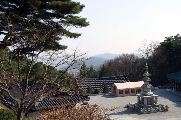 istock Mitasa Buddhist Temple of South Korea 1189341176