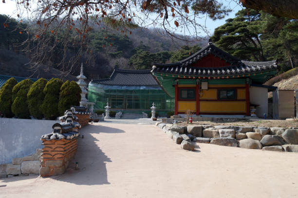 istock Mitasa Buddhist Temple of South Korea 1189341315