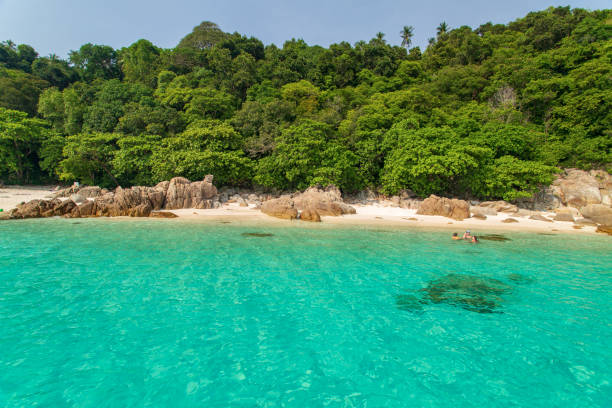 Pulau Rawa of Pulau Perhentian A virgin island near Pulau Perhentian rawa island stock pictures, royalty-free photos & images