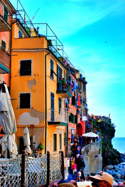 istock Cinque Terre small villages 1189358260