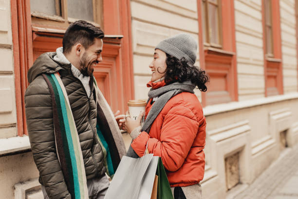 istock Young couple with shopping bags 1189379961