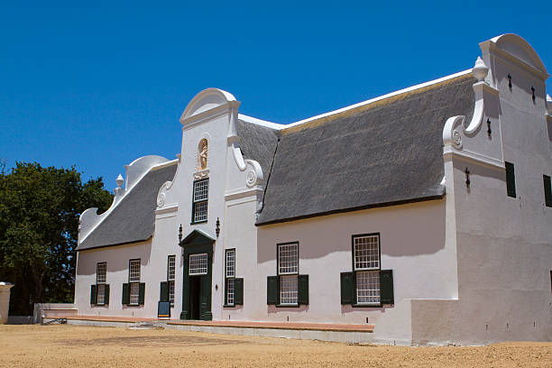 istock Groot Constantia manor house in Cape Town 118938094