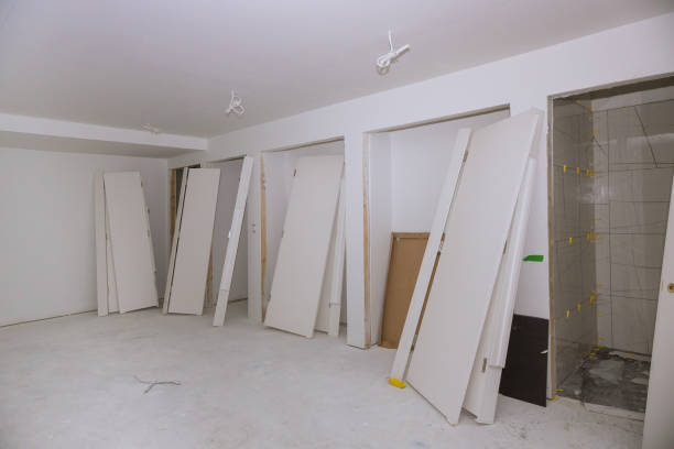 istock Process for under construction, remodeling, renovation, extension, restoration and reconstruction. 1189384139
