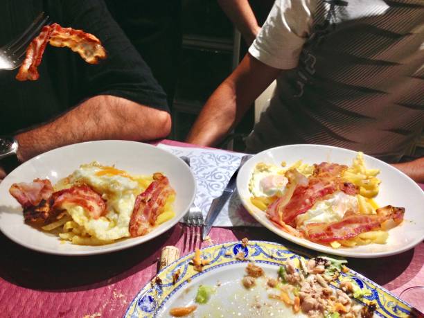 istock Great dishes of northern Spain: eggs with bacon 1189384919