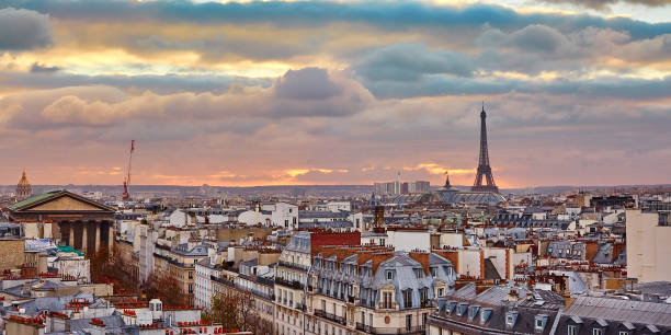 istock Parisian skyline with the Eiffel tower at sunset 1189390226
