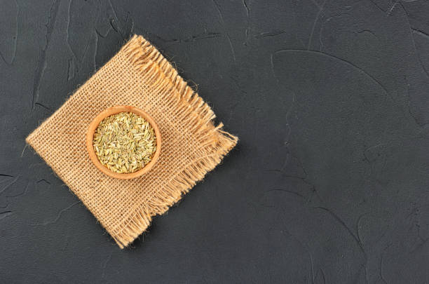 istock Dry fennel in bowl 1189395354