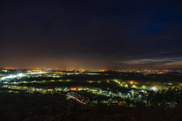 istock City lights in the fog 1189419425