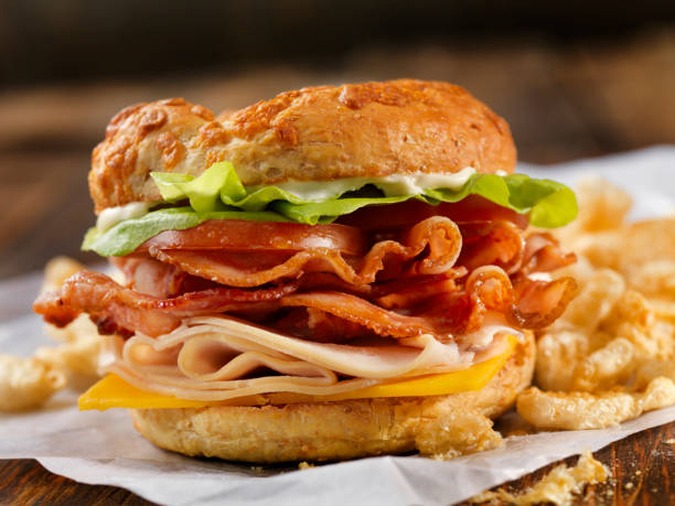 istock Low Carbohydrate Cheese Bagel/ Turkey BLT with Crispy Pork Rinds 1189420395