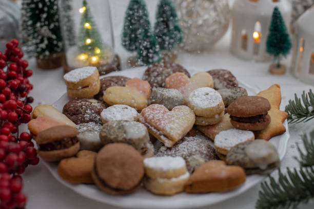 istock Traditional German Christmas Cookies 1189503454