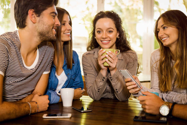 istock Friends at the cafe 1189559114