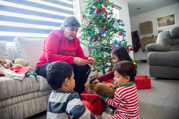 istock Mexican family, celebrating Christmas 1189572987