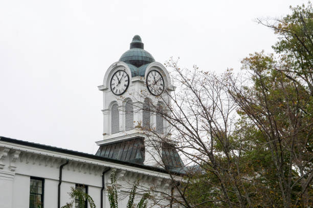 istock Courthouse in Oxford, MIssissippi 1189582687