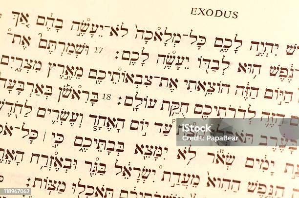 Pascua Judía Texto Hebreo Foto de stock y más banco de imágenes de Biblia - Biblia, Pascua Judía, Primer plano