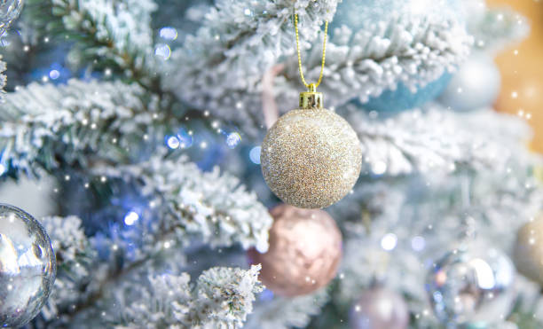istock Christmas tree with decorations and gifts. Selective focus. 1189694122