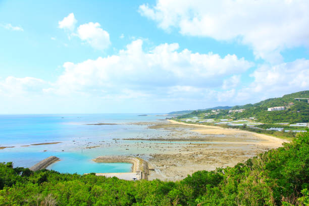 沖縄県立知念岬の美しい海岸風景