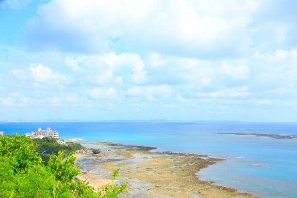 沖縄県立知念岬の美しい海岸風景