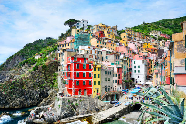 istock Riomaggiore town in Cinque Terre, Italy 1189706833