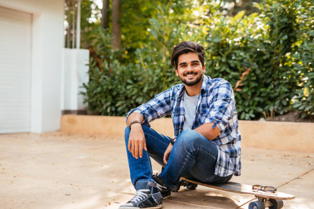 istock Young teenager on skate 1189711773