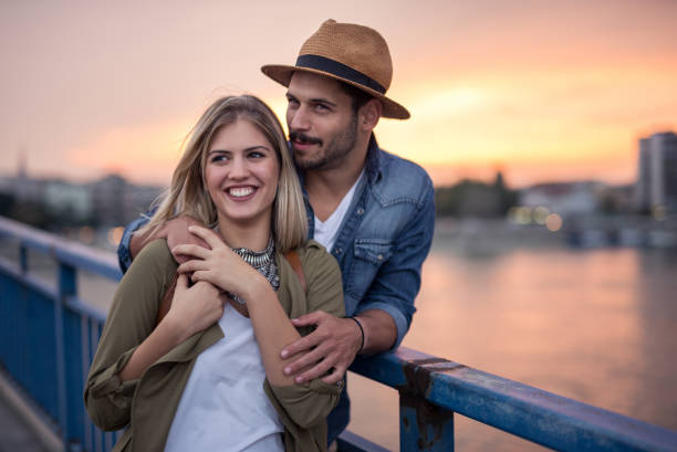 istock Romantic date outdoors 1189711787