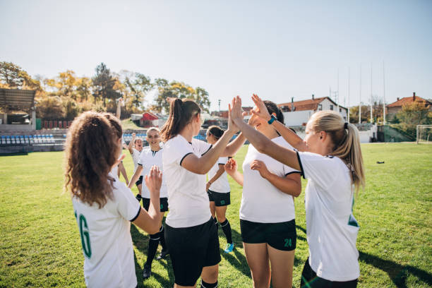 istock Celebrating the victory after soccer match! 1189730401