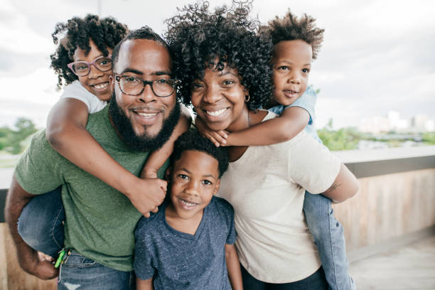 istock Family portrait 1189753581