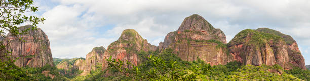 istock Mountain  and forest at Amboro park in Bolivia. 1189759368
