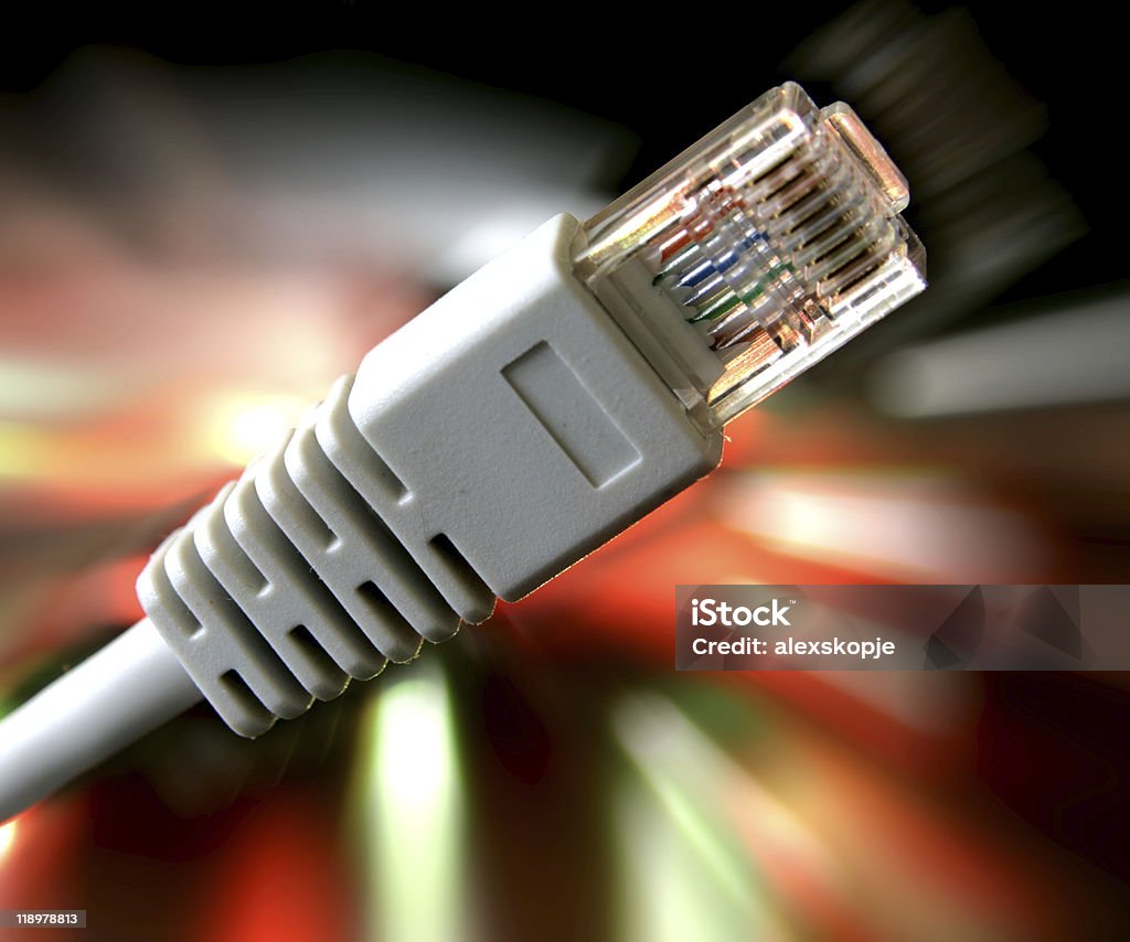 Сетевой кабель - Стоковые фото www роялти-фри