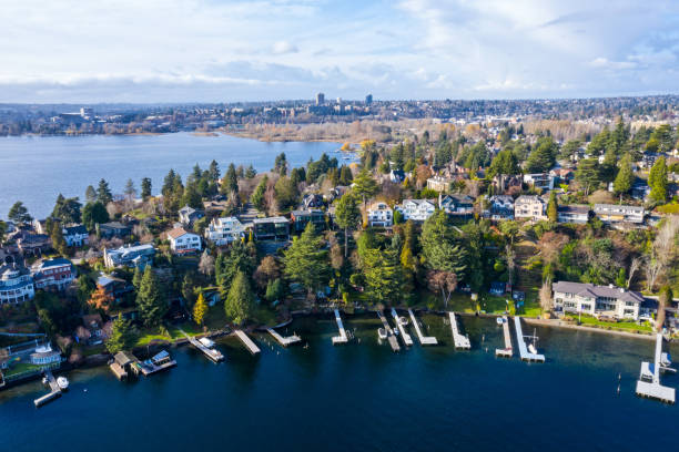 istock Laurelhurst Neighborhood in Seattle 1189833039