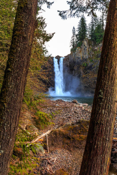 istock Snoqualmie Falls Lower Viewpoint, Washington State 1189900159