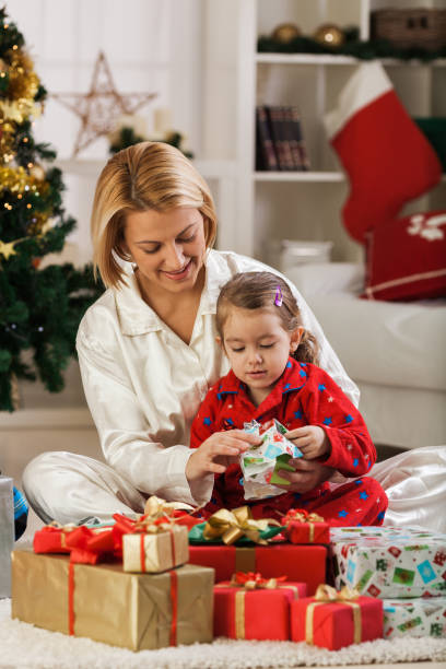 istock Beautiful Christmas morning 1189924647