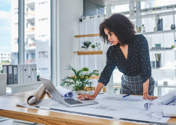 istock The internet is filled with the inspiration she needs 1189926340