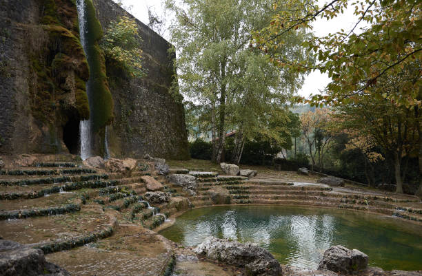 istock The monumental waterfall in Pont-en-Royans. Francia 1189928145
