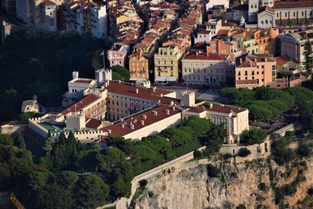 vue aérienne du palais du prince de monaco - marseille monaco photos et images de collection